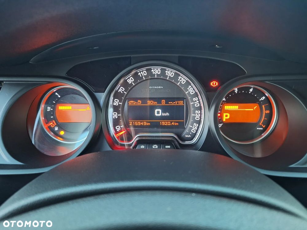 Citroën C5 2.0 16V Confort - 28