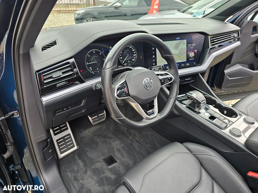 VOLKSWAGEN Touareg 2023 — imagine 18
