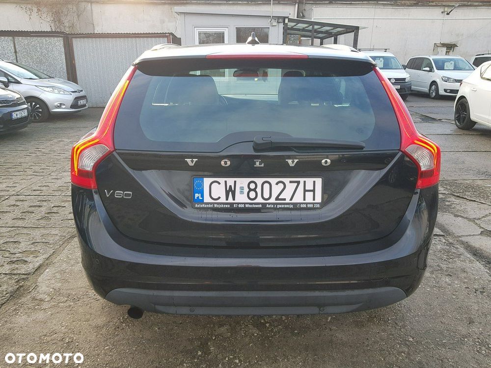 Volvo V60 D4 Momentum - 6