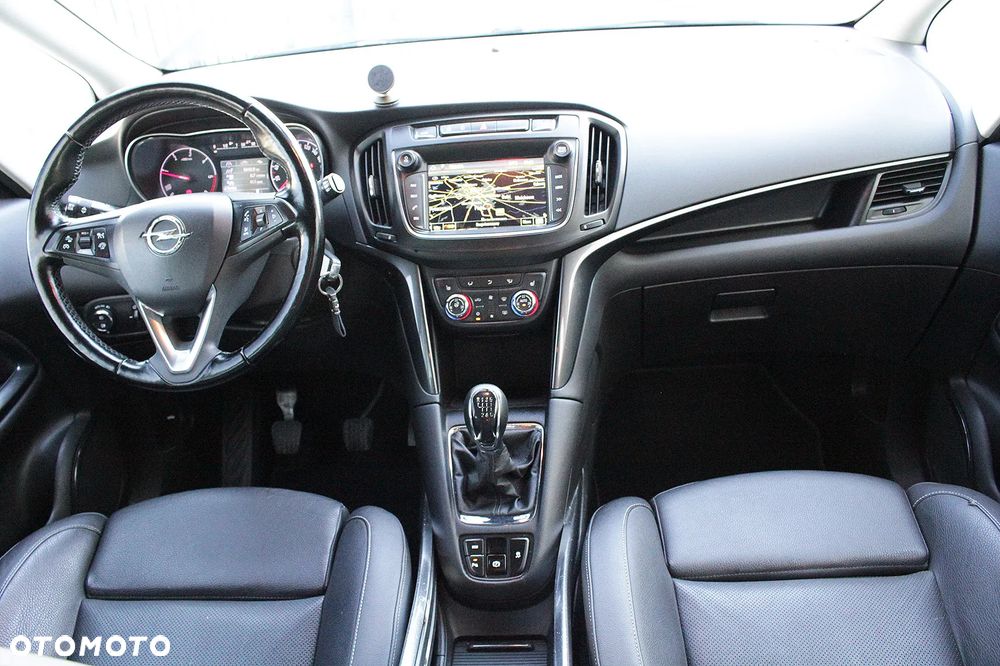 Opel Zafira 2.0 D (CDTI ecoFLEX) Start/Stop Business Innovation - 20