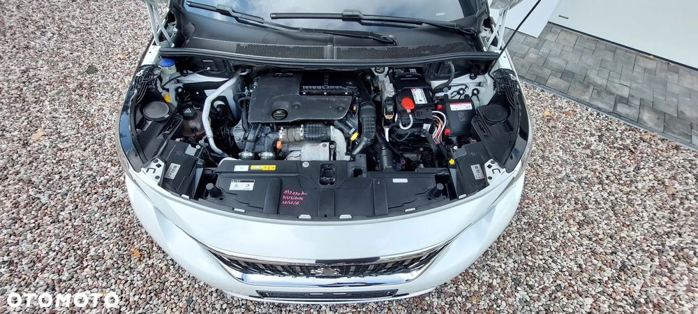 Peugeot 3008 HDi FAP 115 EGS6 Stop&Start Business-Line - 32