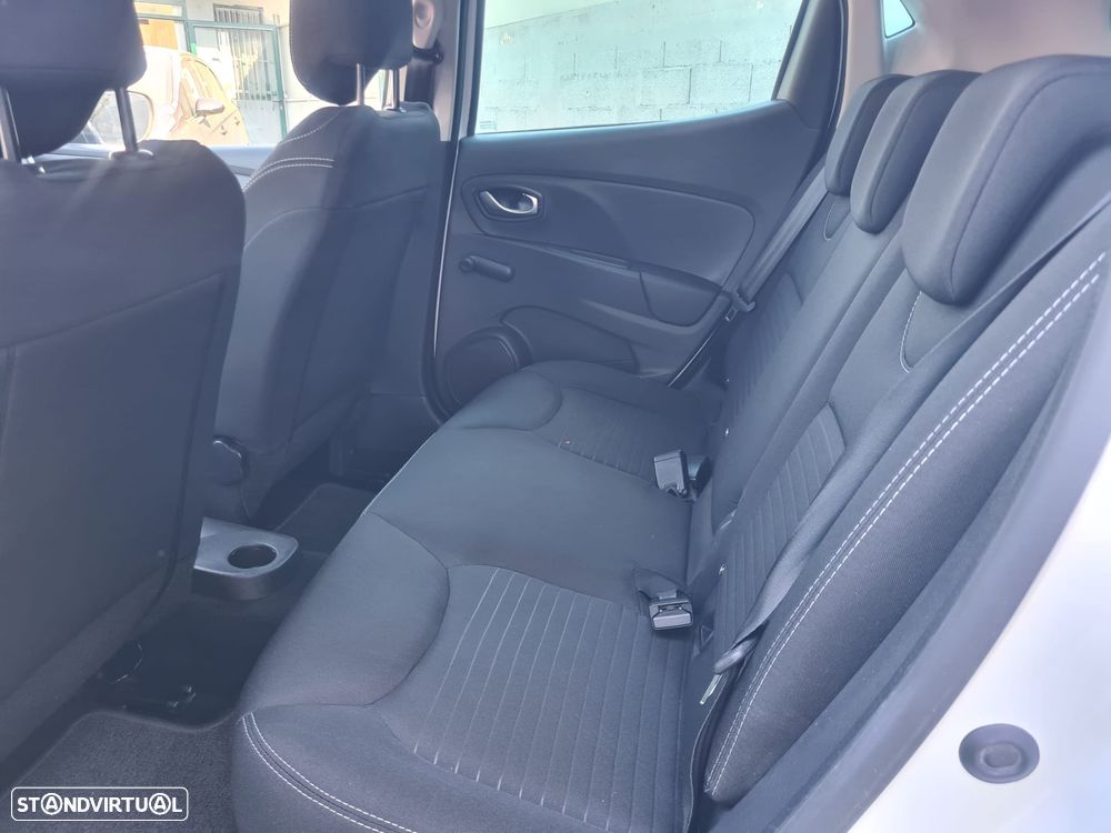 Renault Clio 0.9 TCe Limited - 8