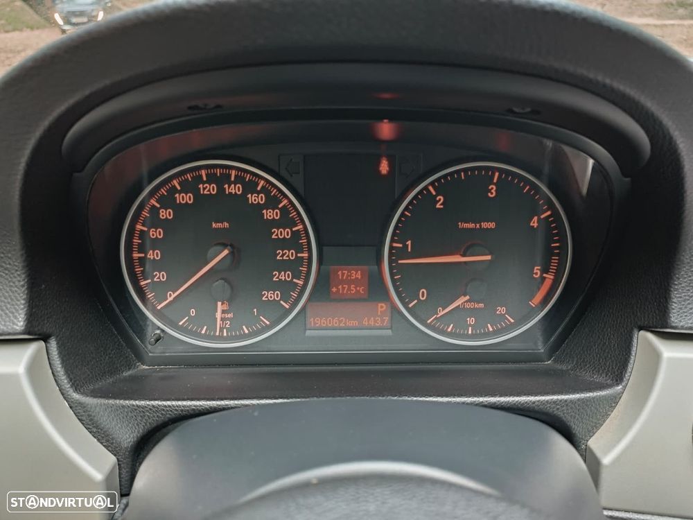 BMW 320 d Touring Navigation Auto - 10