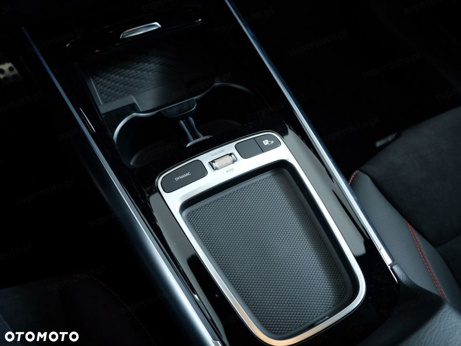 Mercedes-Benz GLA 200 AMG Line - 15