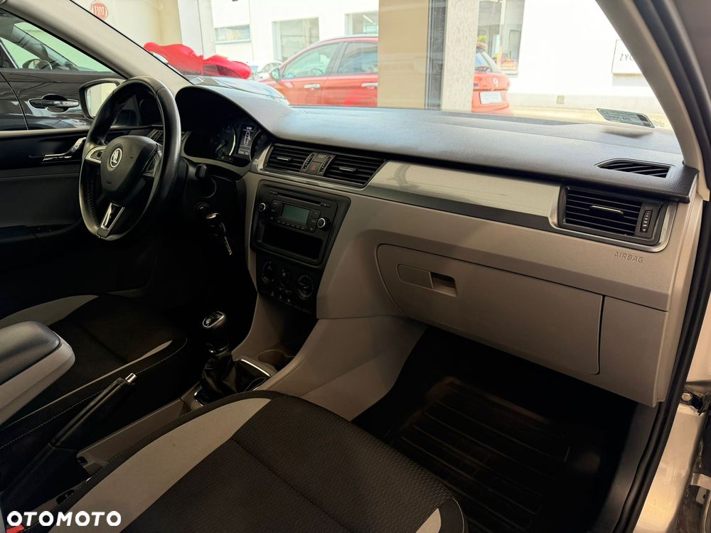 Skoda RAPID - 10