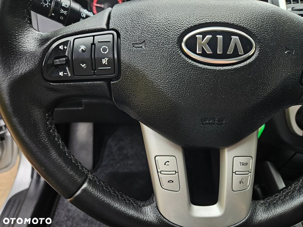 Kia Ceed - 26