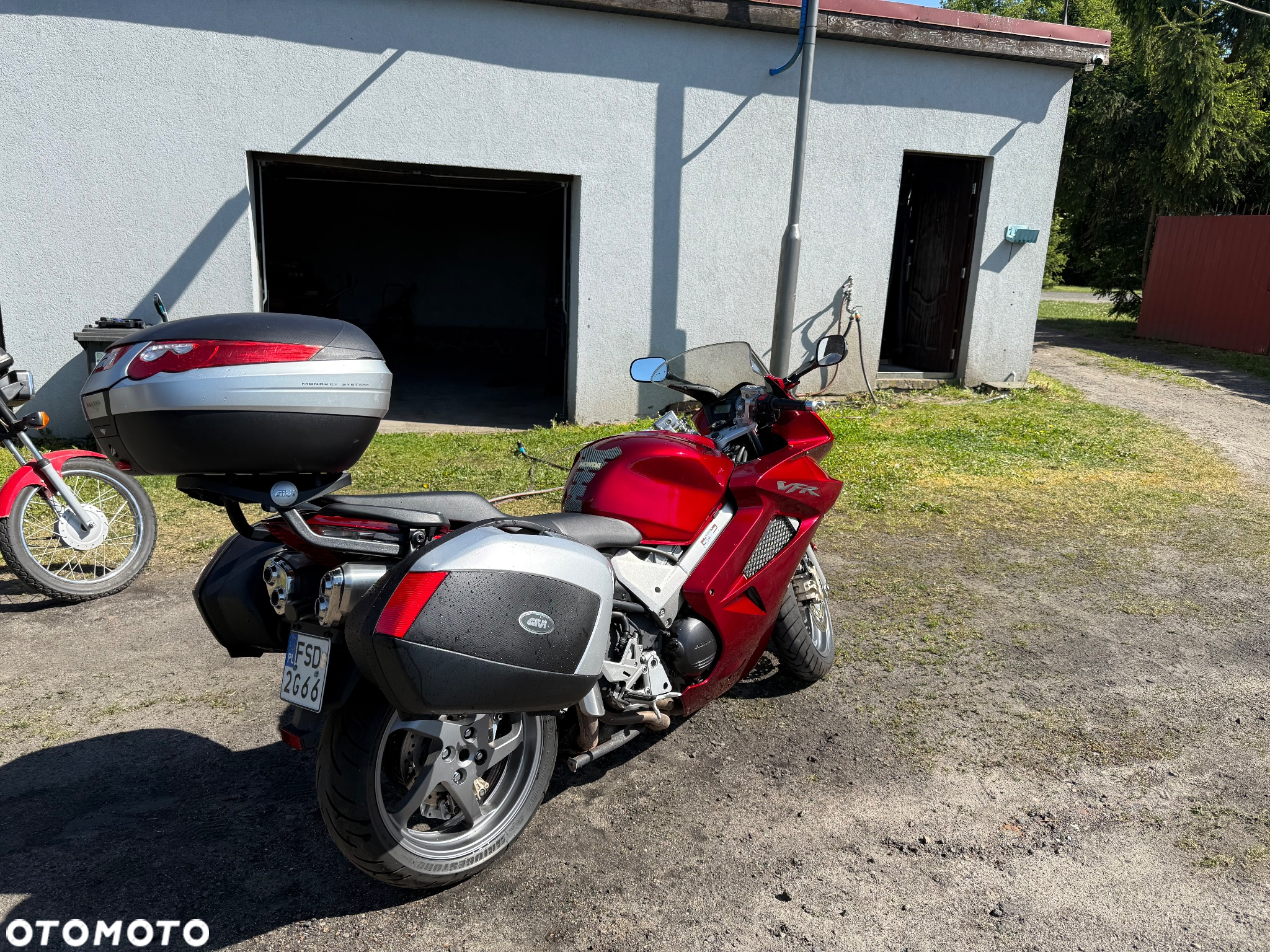 Honda VFR - 5