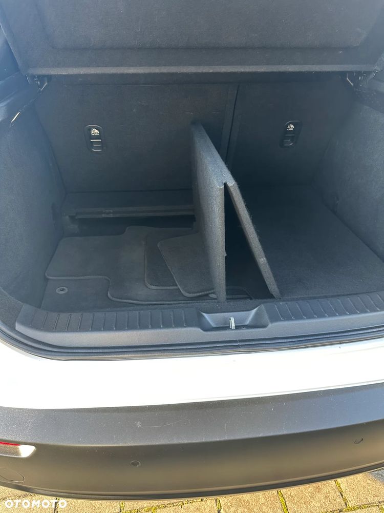 Mazda CX-30 2.0 mHEV Hikari 2WD - 18