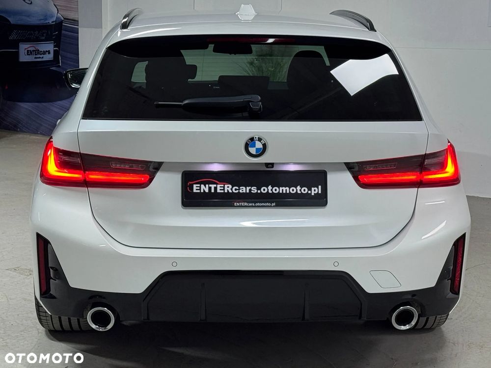 BMW Seria 3 320d Touring xDrive M Sport - 10