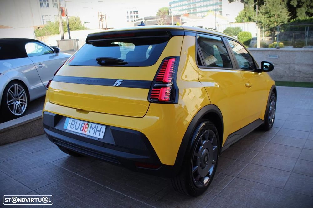 Renault 5 E-Tech 40 kWh Evolution Autonomia Urbana - 29