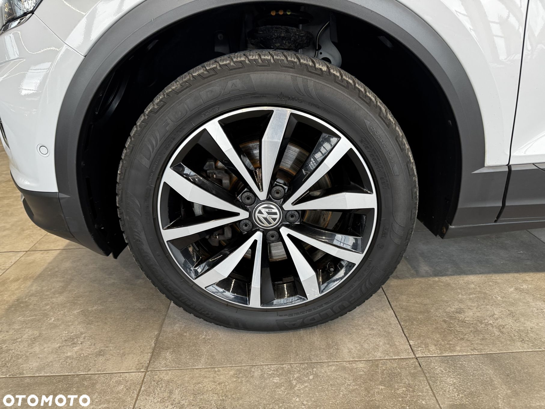 Volkswagen T-Roc - 11