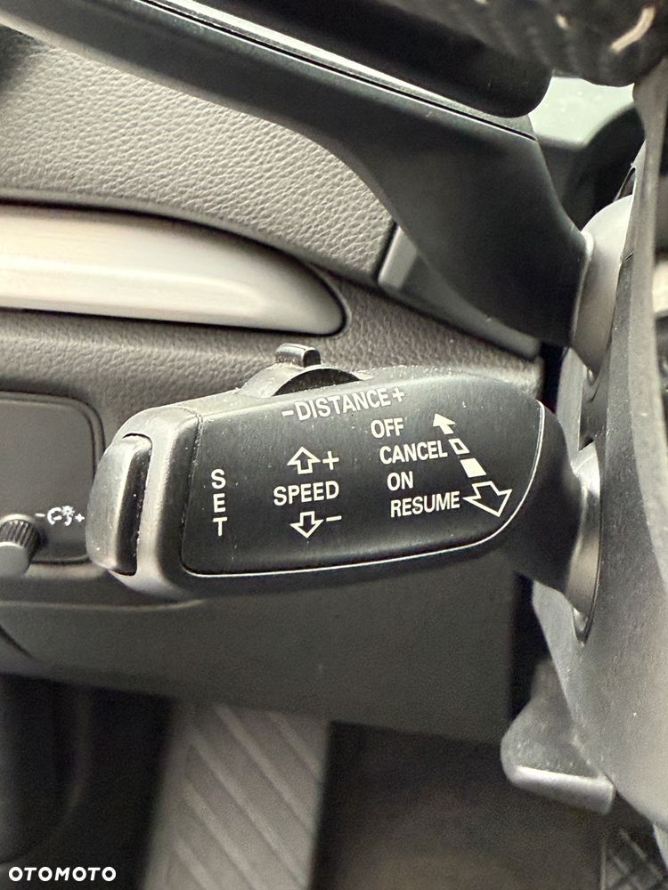 Audi A3 Sportback 1.4 TFSI e-tron S line Sportpaket - 13