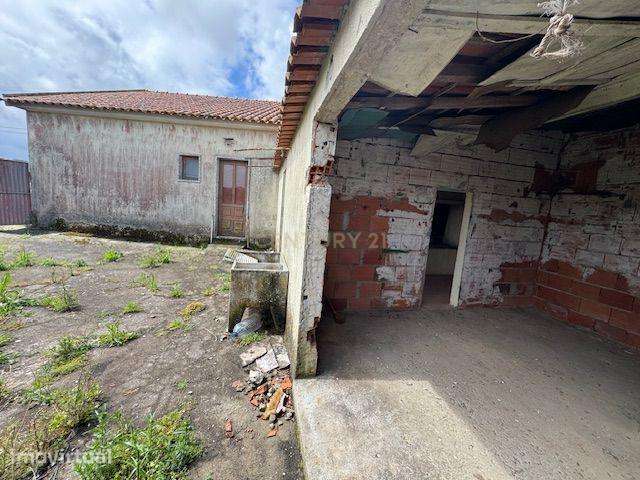 Moradia T2 para recuperar em Barrio, Alcobaça - 160.000€ - Grande imagem: 5/21