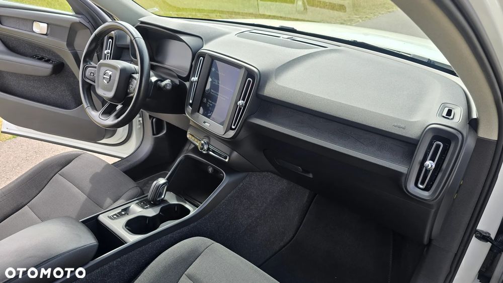 Volvo XC 40 D3 Momentum - 16