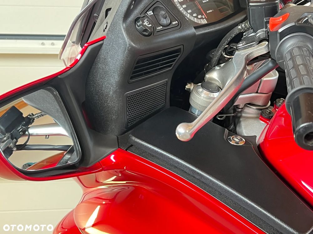 Honda ST - 37