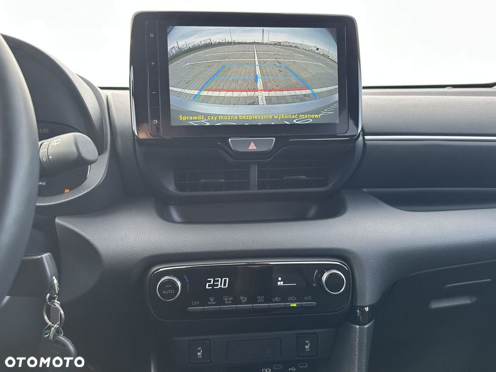 Toyota Yaris Hybrid 1.5 Style - 20