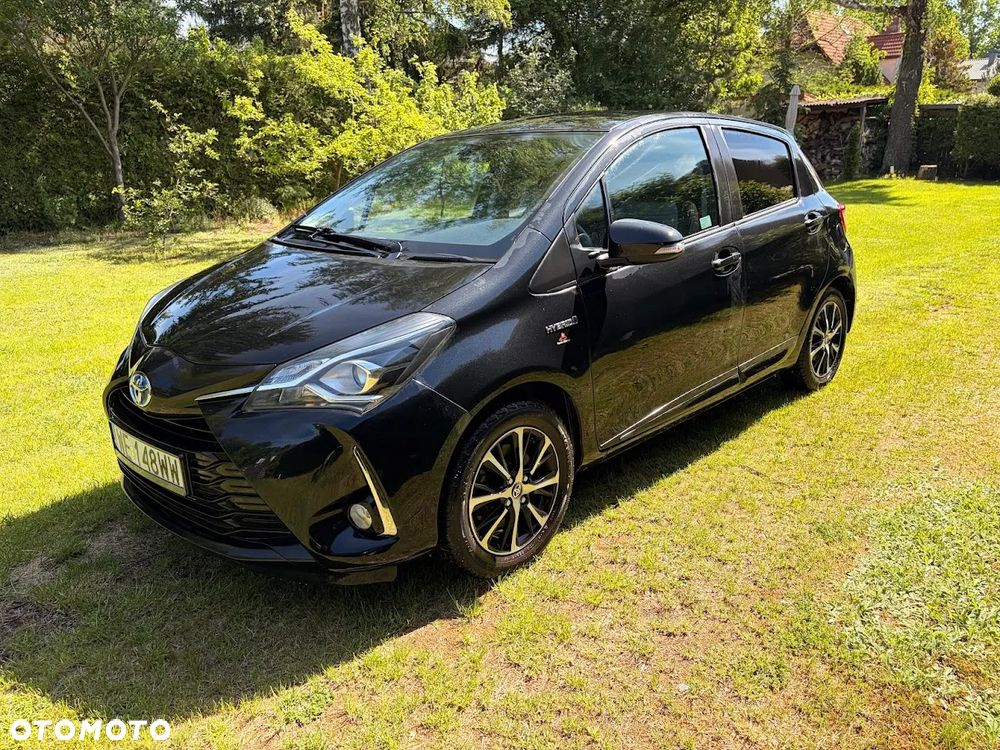 Toyota Yaris Hybrid 100 Active EU6 - 1