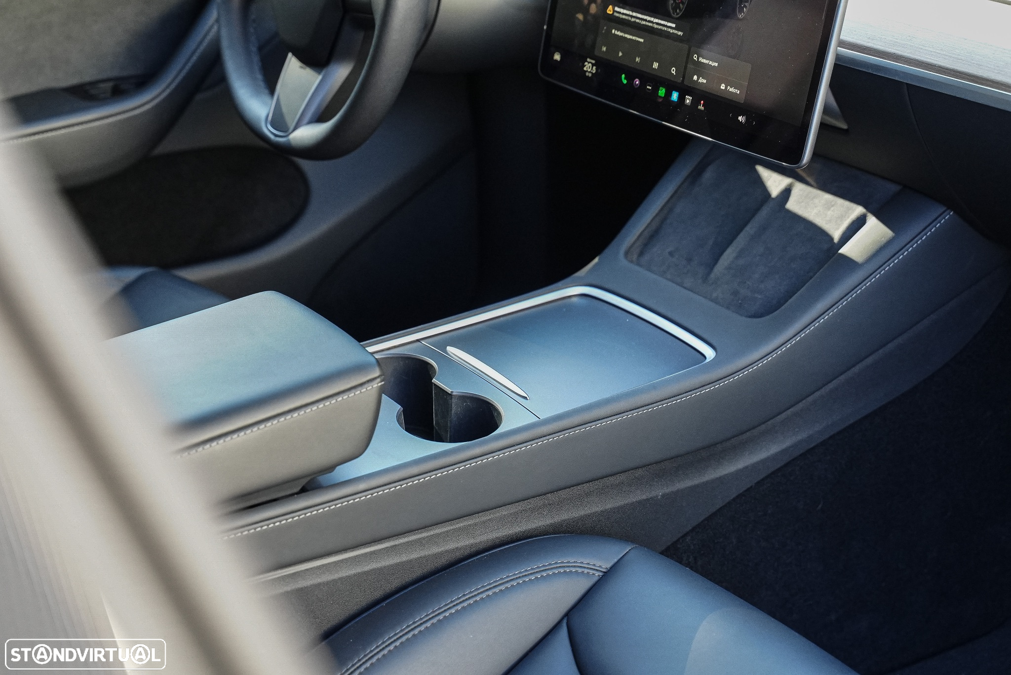Tesla Model Y Performance Dual Motor AWD - 23