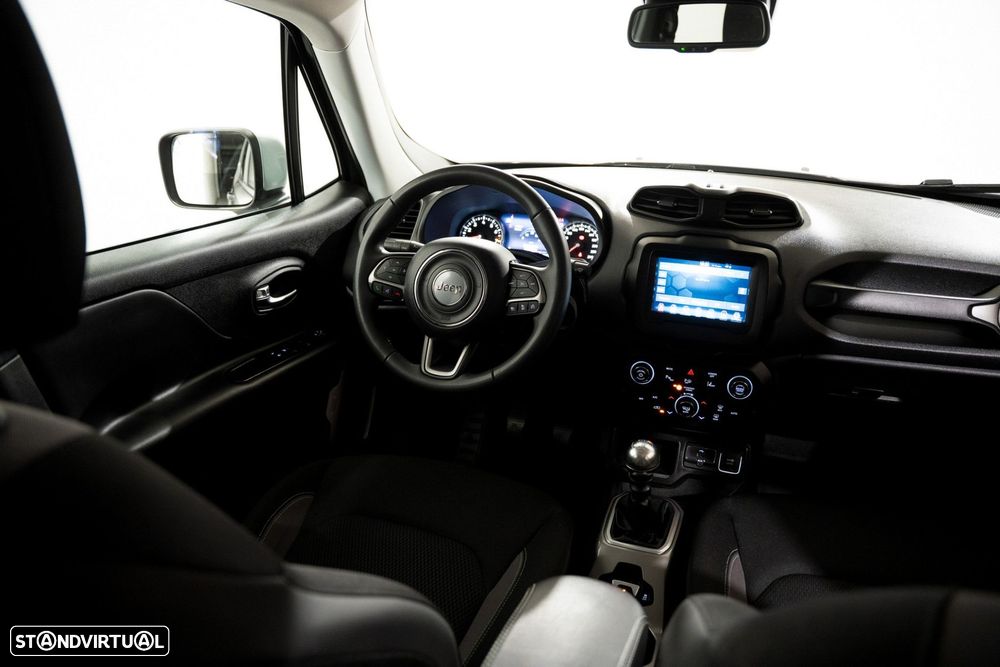 Jeep Renegade 1.0 T Limited - 4