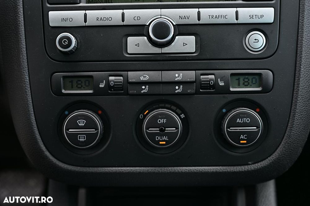 Volkswagen Golf 1.4 TSI DSG United - 21