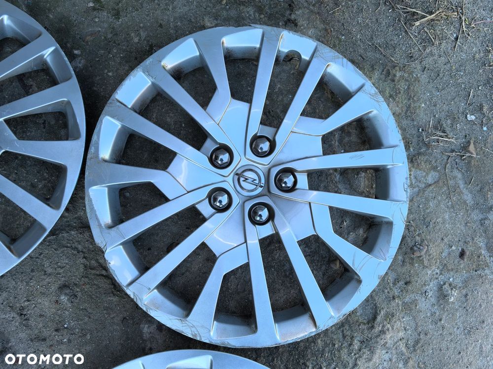 Opel Vivaro C Zafira D Kołpaki 17" KOMPLET - 5