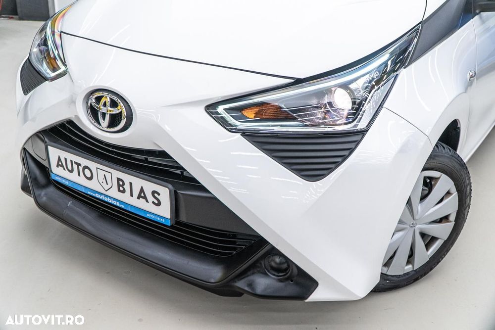 Toyota Aygo 1.0 VVY-I 5 usi X-style - 11