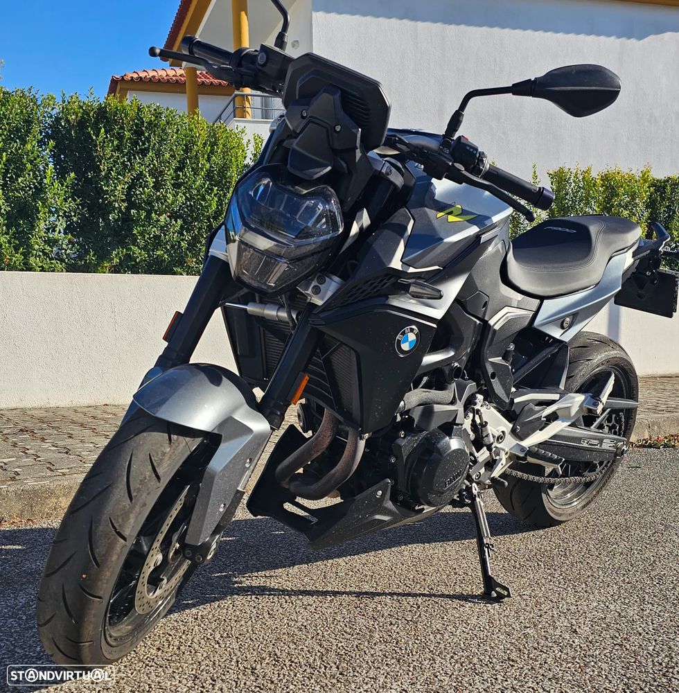 BMW F 900 R - 1