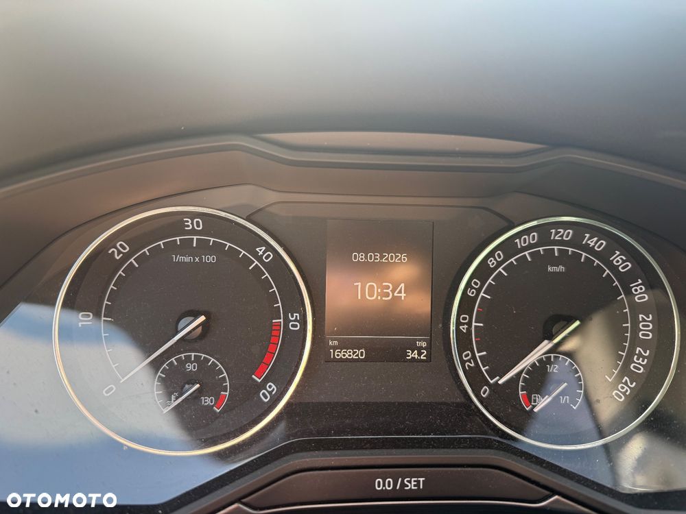 Skoda Superb 2.0 TDI Style DSG - 10