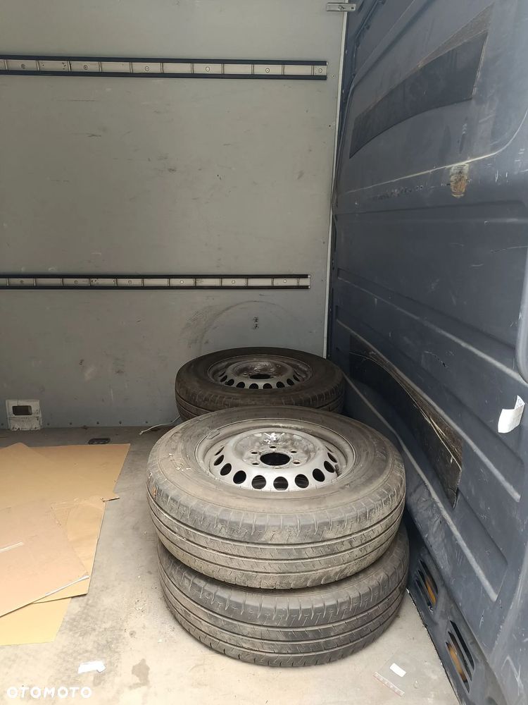 Mercedes-Benz SPRINTER - 10