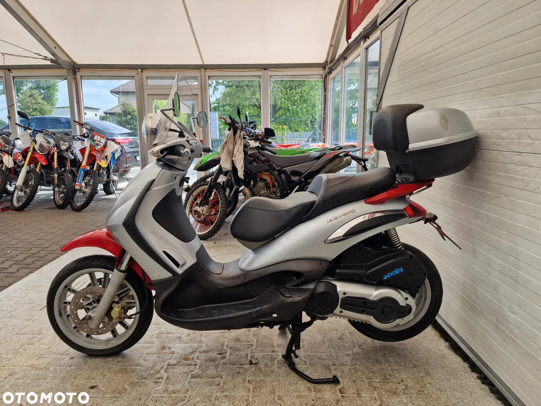 Piaggio Beverly - 16