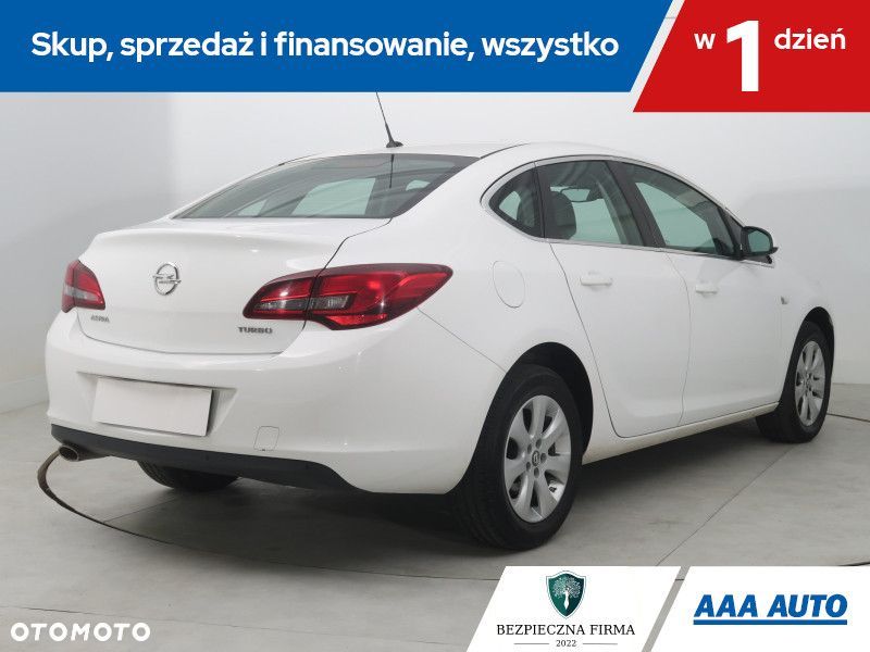 Opel Astra - 7