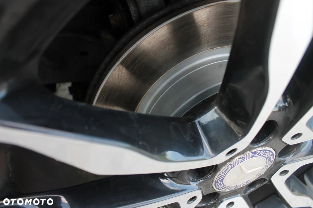 Mercedes-Benz GLA 200 (CDI) d 7G-DCT Urban - 25