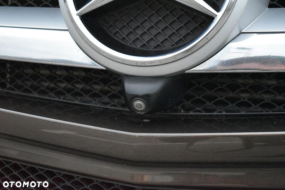 Mercedes-Benz GL - 5