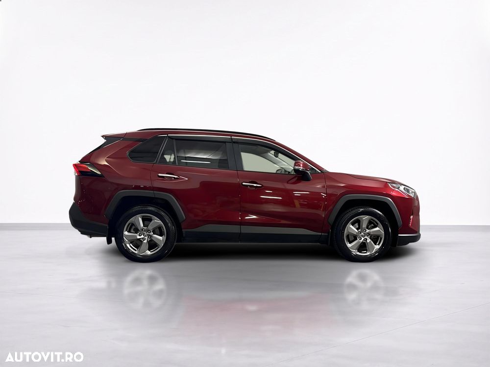 Toyota RAV4 - 7