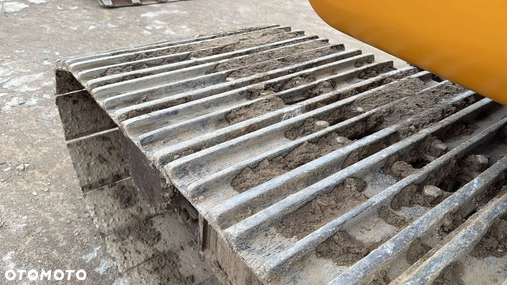 Case CX 210 C, 800mm track - 23