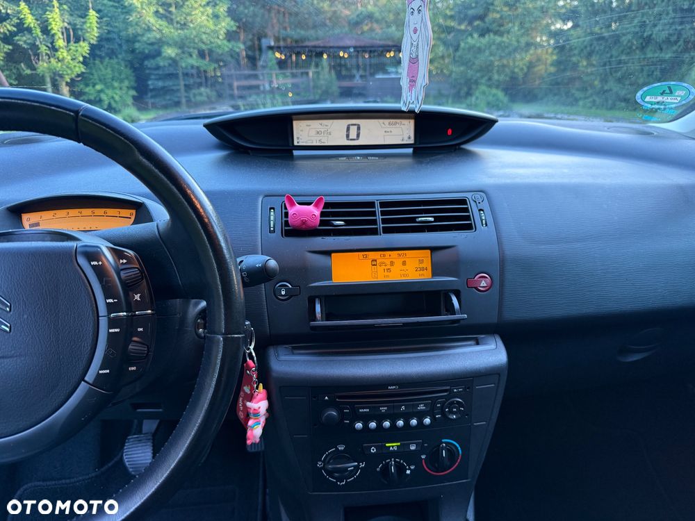 Citroën C4 1.6 16V Magic - 11