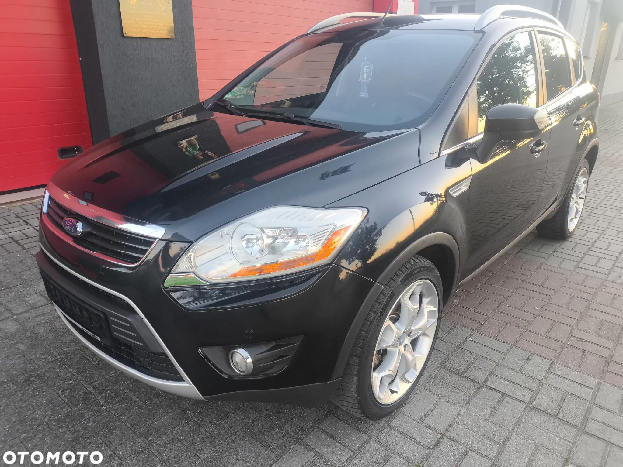 Ford Kuga 2.0 TDCi 4WD Titanium - 1
