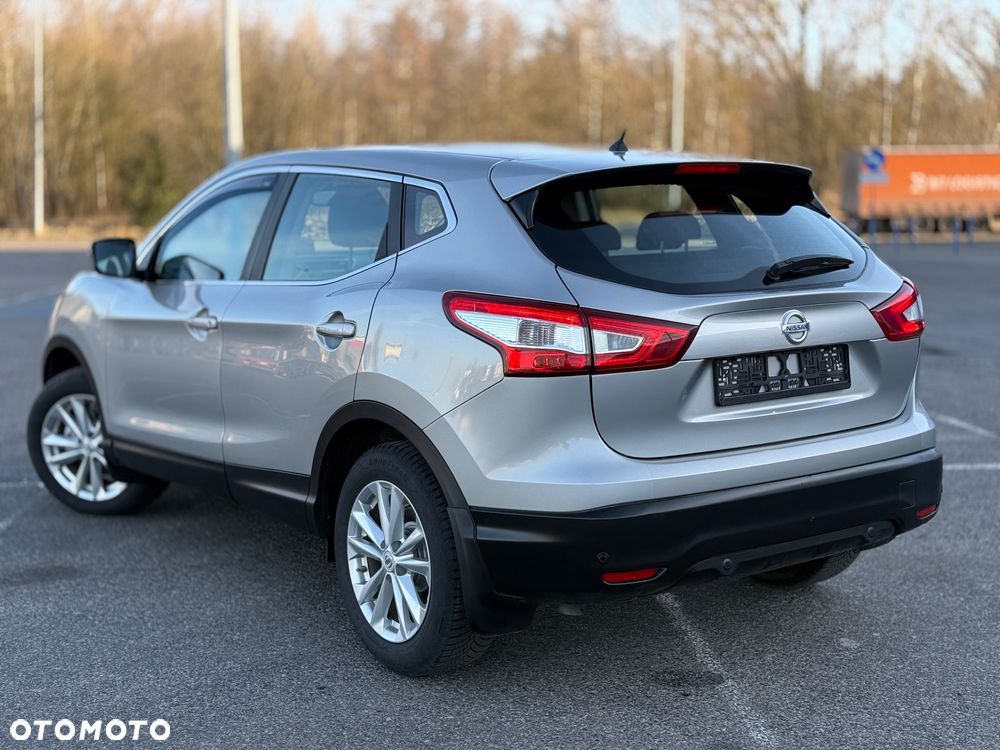 Nissan Qashqai - 4