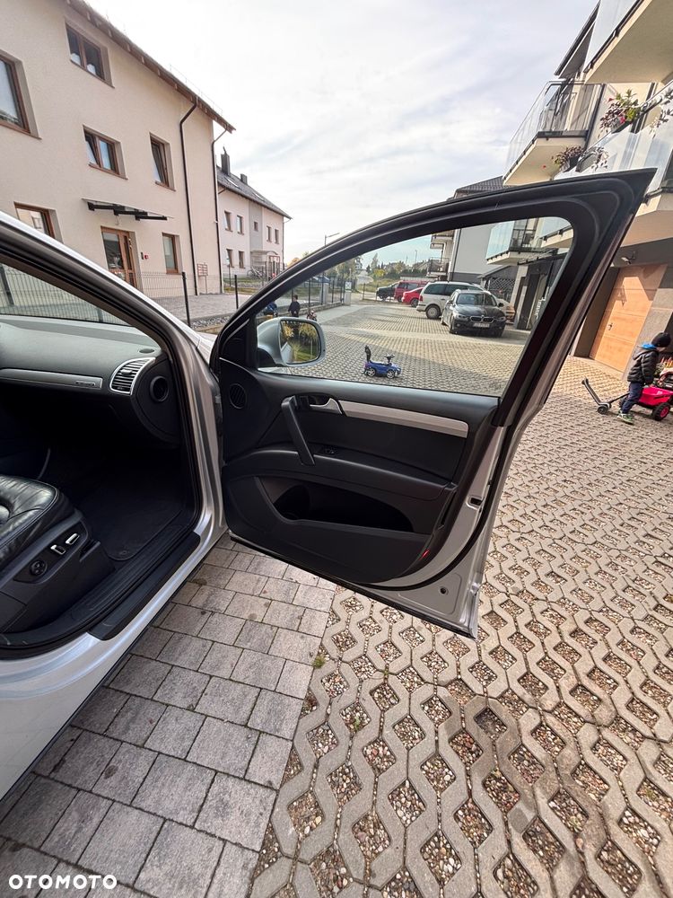 Audi Q7 - 8