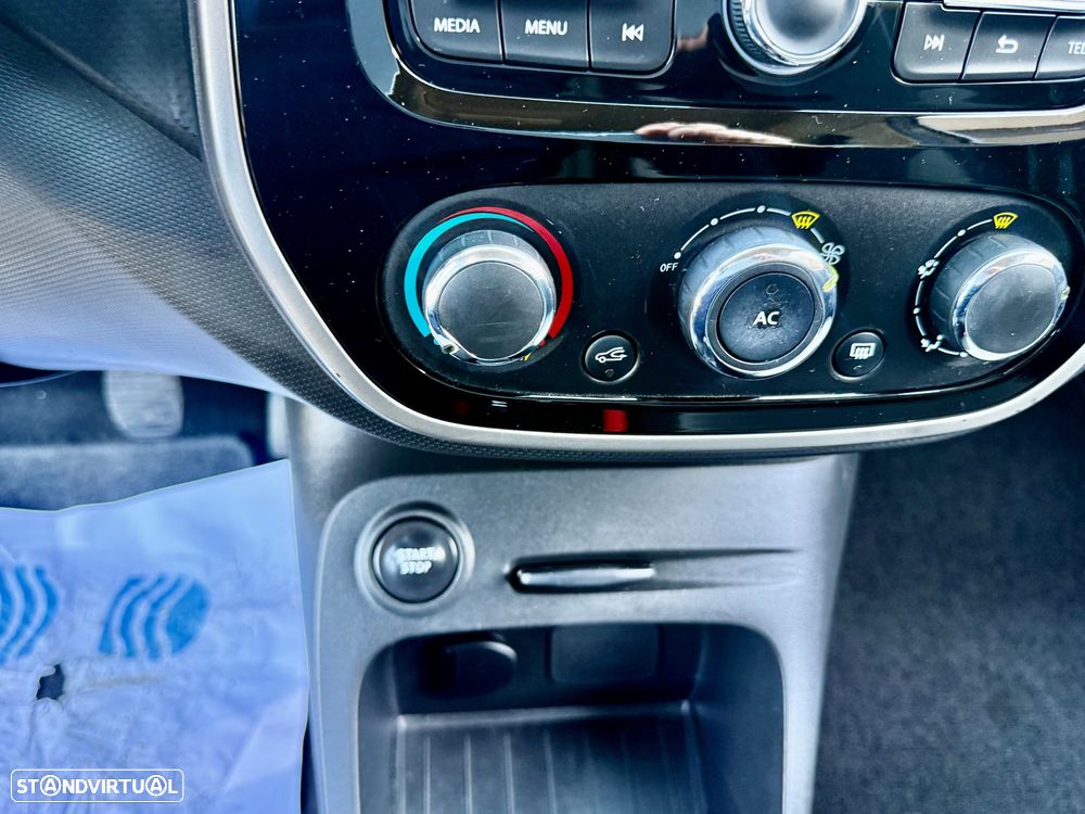 Renault Captur 1.5 dCi - 10