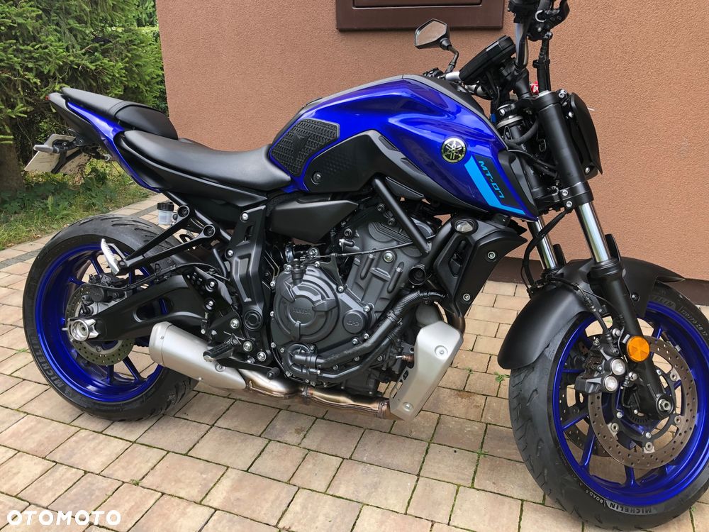 Yamaha MT - 17