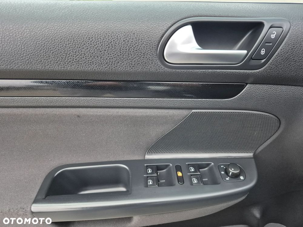 Volkswagen Golf 1.2 TSI Style - 11