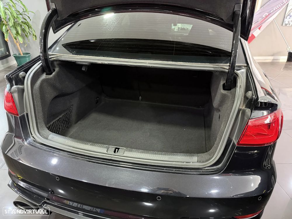 Audi A3 Limousine 2.0 TDI S tronic S line Sport Pack - 2