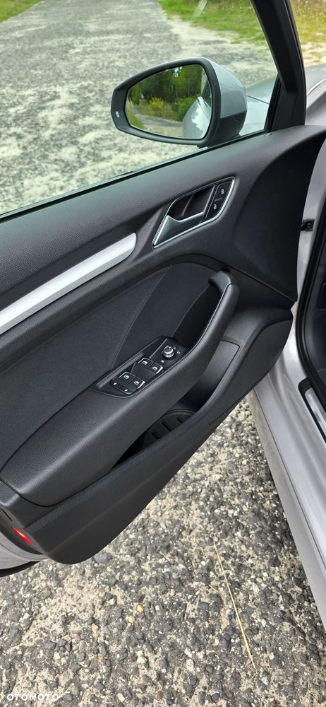 Audi A3 Sportback 2.0 TDI Ambiente - 7
