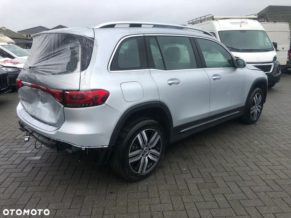 Mercedes-Benz EQB 250 66.5kWh AMG - 2