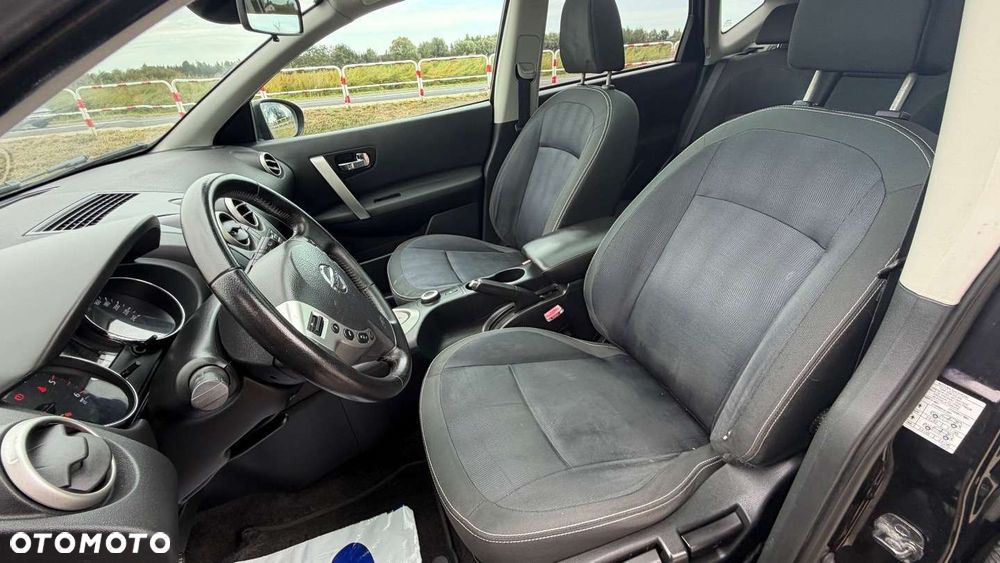 Nissan Qashqai 2.0 dCi 4x4 Tekna - 32