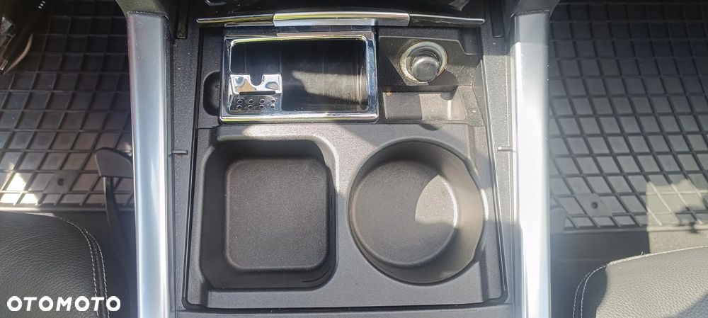 Mercedes-Benz Klasa E 220 CDI 7G-TRONIC - 21