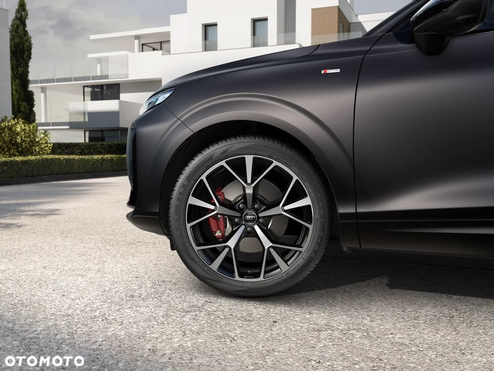 Audi Q3 Sportback - 9