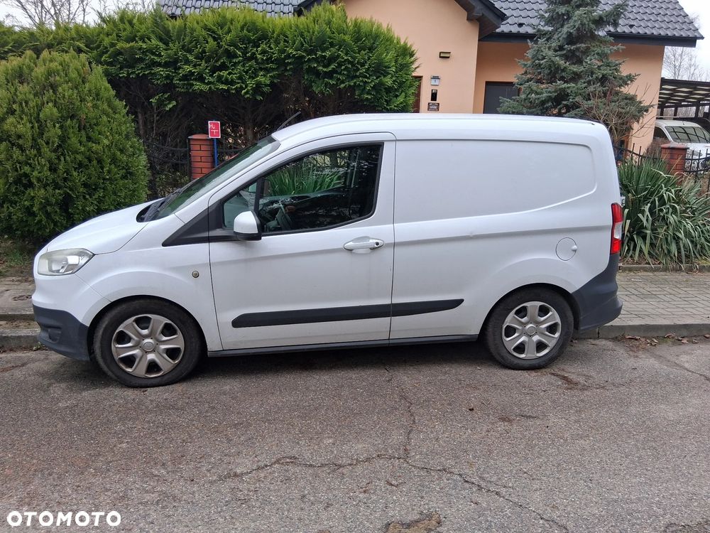Ford Transit courier - 4