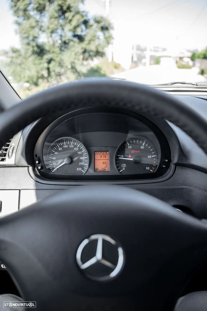 Mercedes-Benz Vito 113 CDI Longa - 29